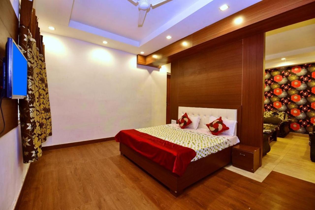 Kartikay Hotel Hisār 外观 照片