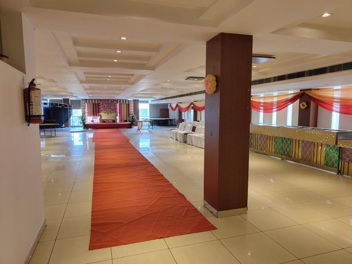 Kartikay Hotel Hisār 外观 照片